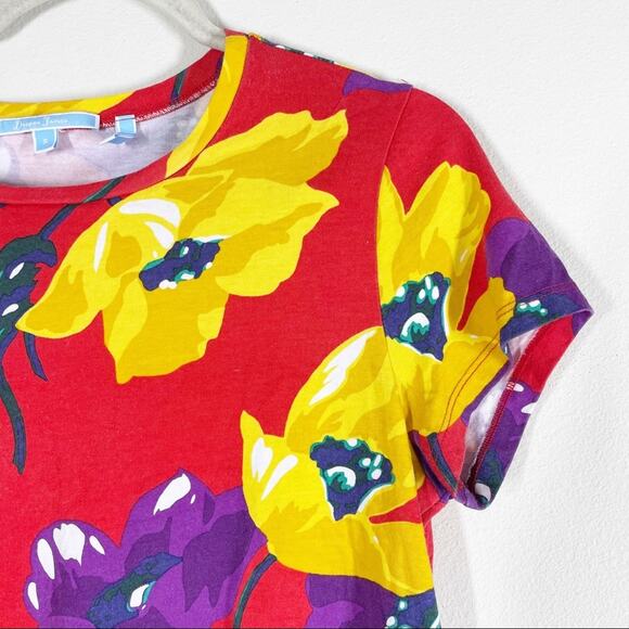 Draper James Women's Red Floral T-Shirt Sz Small Bold Bright Preppy - Picture 2 of 3